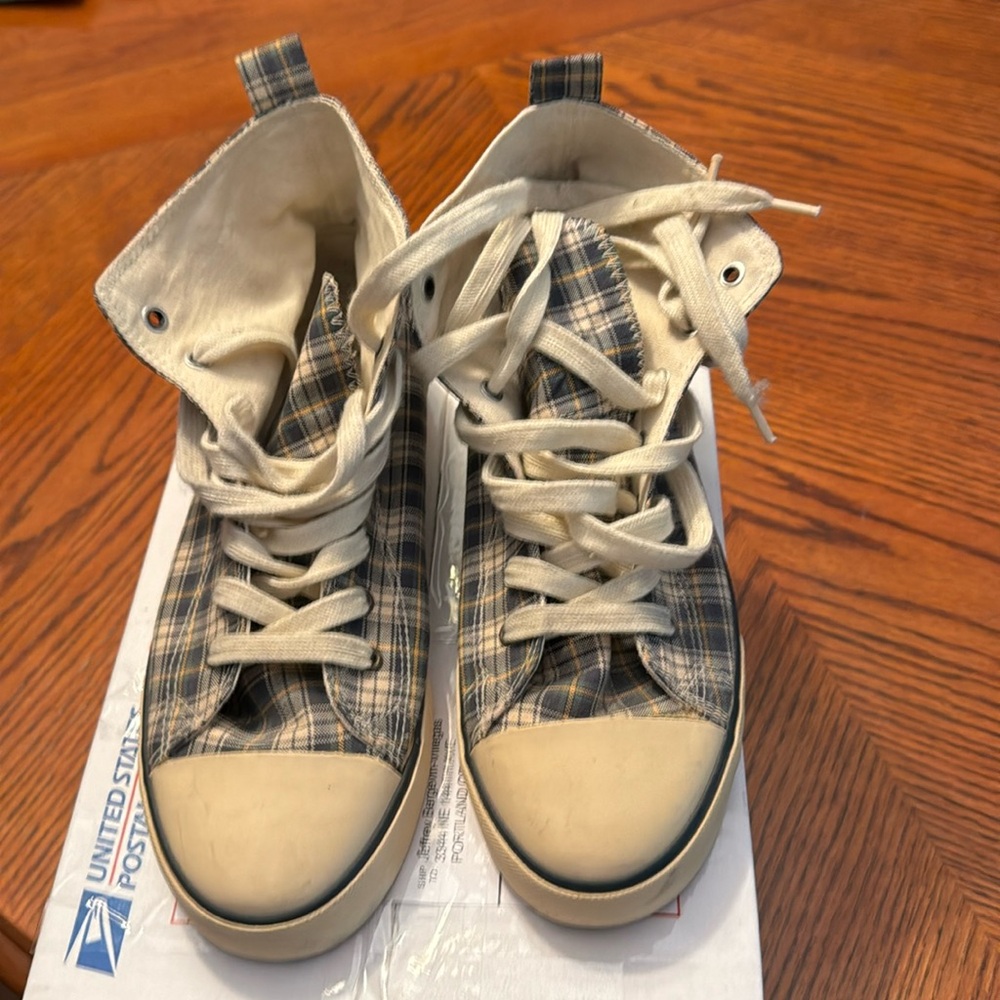 Ralph Lauren polo  size 6